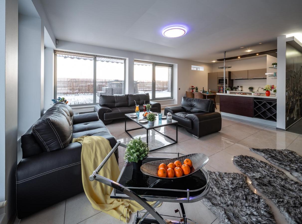 Skyhouse Riga Lux Penthouse & Spa Dış mekan fotoğraf